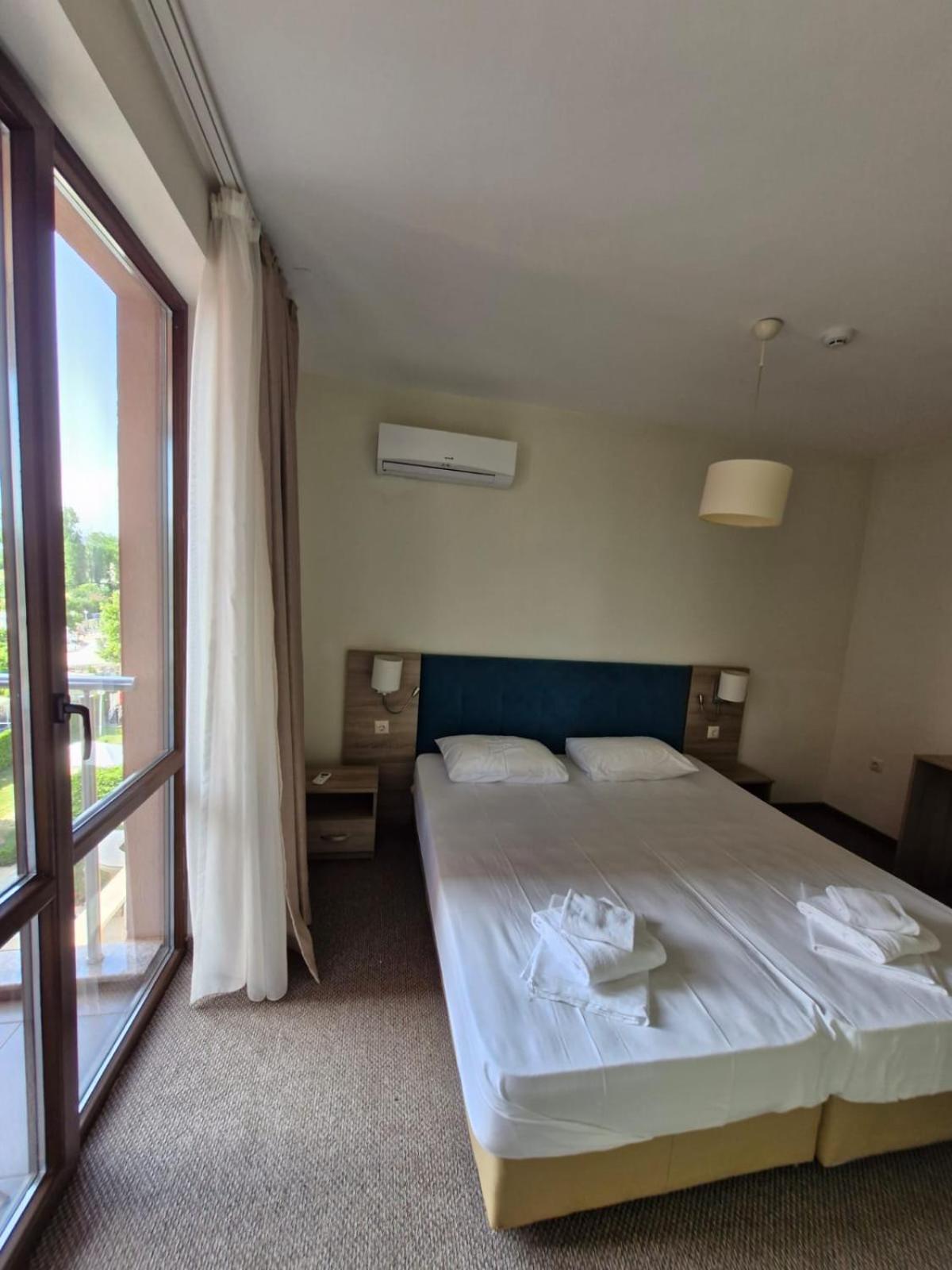 Apart Sun Travel Sluneční pobřeží Exteriér fotografie