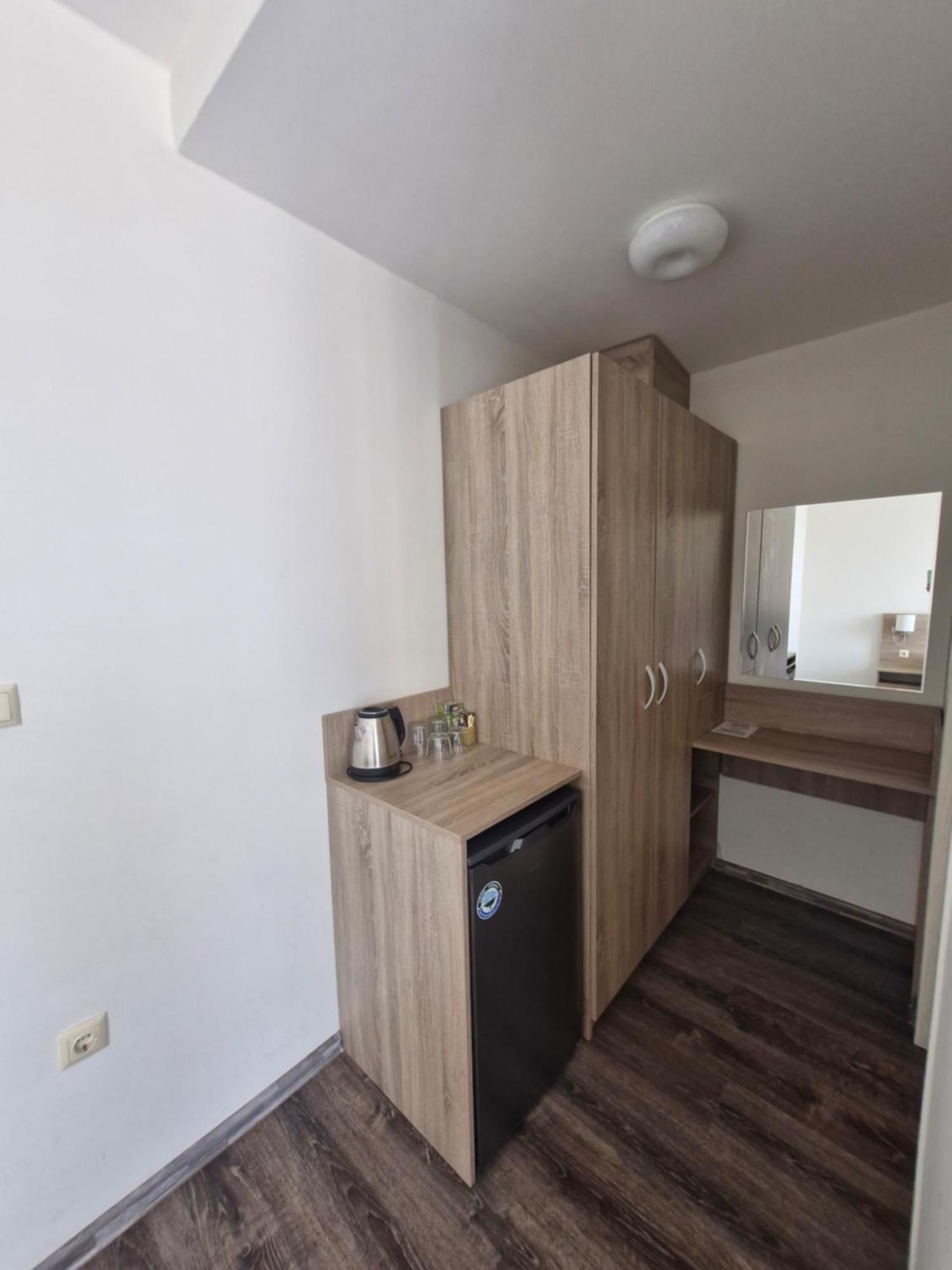 Apart Sun Travel Sluneční pobřeží Exteriér fotografie